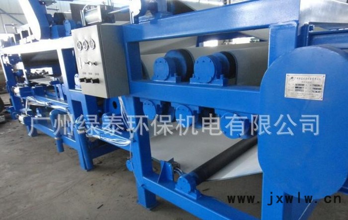 豆制品產(chǎn)后豆渣加壓脫水專用帶式過(guò)濾設(shè)備壓榨機(jī)1000