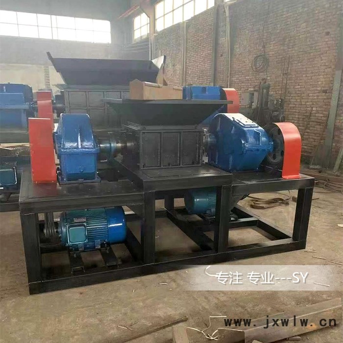 供應(yīng)廢品粉碎設(shè)備撕碎設(shè)備垃圾撕碎機(jī)價格雙軸撕碎機(jī)使用壽命汽車外殼撕碎機(jī)圖片