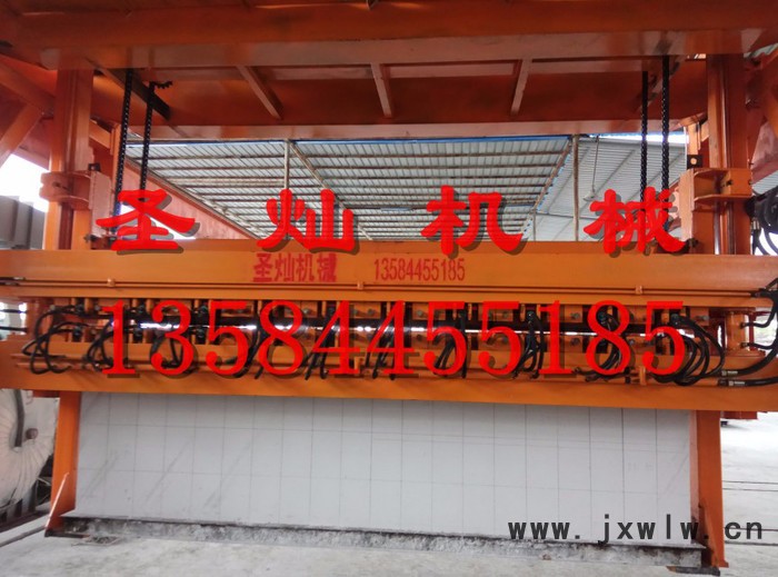 常州加氣混凝土設備加氣磚空中掰板機砂加氣分離設備加氣塊分離機