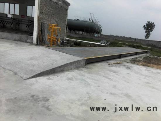 鄭州朗科精工衡器**SCS-80汽車衡，地上衡，地中衡