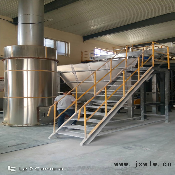 衡水信諾科技銷售閃蒸干燥機(jī) 三鹽基**鉛閃蒸干燥機(jī)衡水干燥設(shè)備