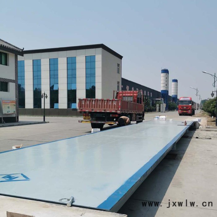 地磅廠家批發(fā)60噸地磅，博云衡器供應(yīng)60噸地磅秤，60噸地磅價(jià)格優(yōu)惠中 60噸地磅