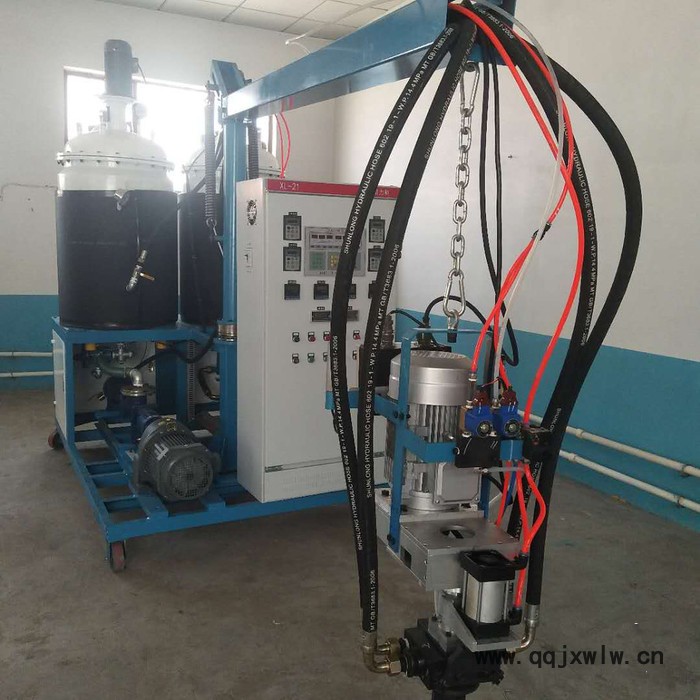 一航11YHL-2軟質(zhì)高回彈聚氨酯發(fā)泡機 高回彈座椅發(fā)泡設(shè)備 慢回彈記憶枕發(fā)泡機 聚氨酯仿真花發(fā)泡機 汽車儀表盤發(fā)泡機
