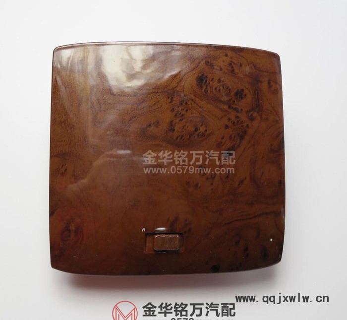 直銷五菱之光揚光前儀表臺工具箱儲物盒副雜物箱組件配套品質