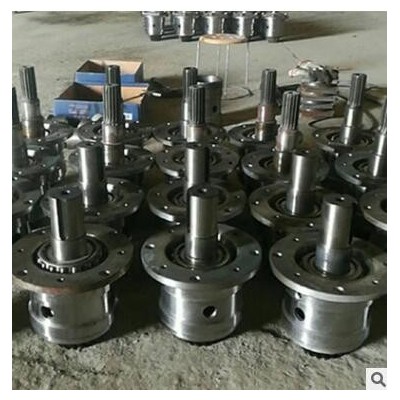 廠家供應(yīng)礦用刮板機(jī)配件刮板機(jī)盲軸總成40t刮板機(jī)一軸總成