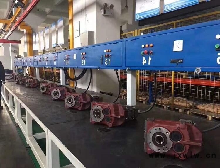 邁傳減速機 RSKF齒輪減速機 硬齒面減速機 斜齒輪減速機 廠家直供 邁傳減速機 RSKF齒輪減速機 硬齒面減速機 斜齒輪減速機 廠家直供