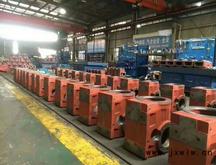 邁傳減速機 RSKF齒輪減速機 硬齒面減速機 斜齒輪減速機 廠家直供 邁傳減速機 RSKF齒輪減速機 硬齒面減速機 斜齒輪減速機 廠家直供